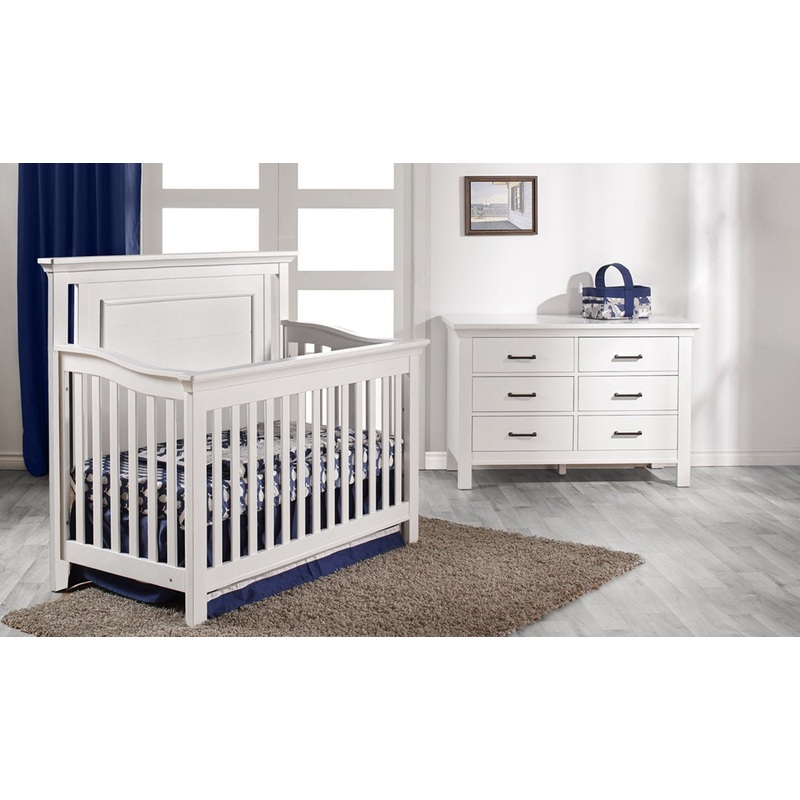 Pali Como Flat Top Crib and Double Dresser 2 Piece Set