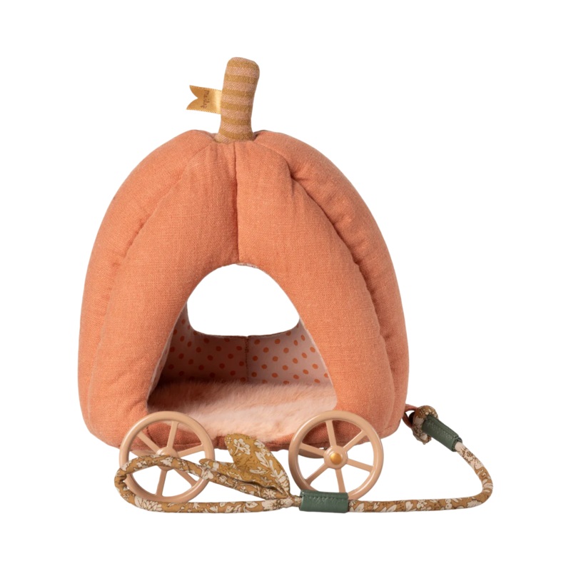 Pumpkin carriage, Mouse