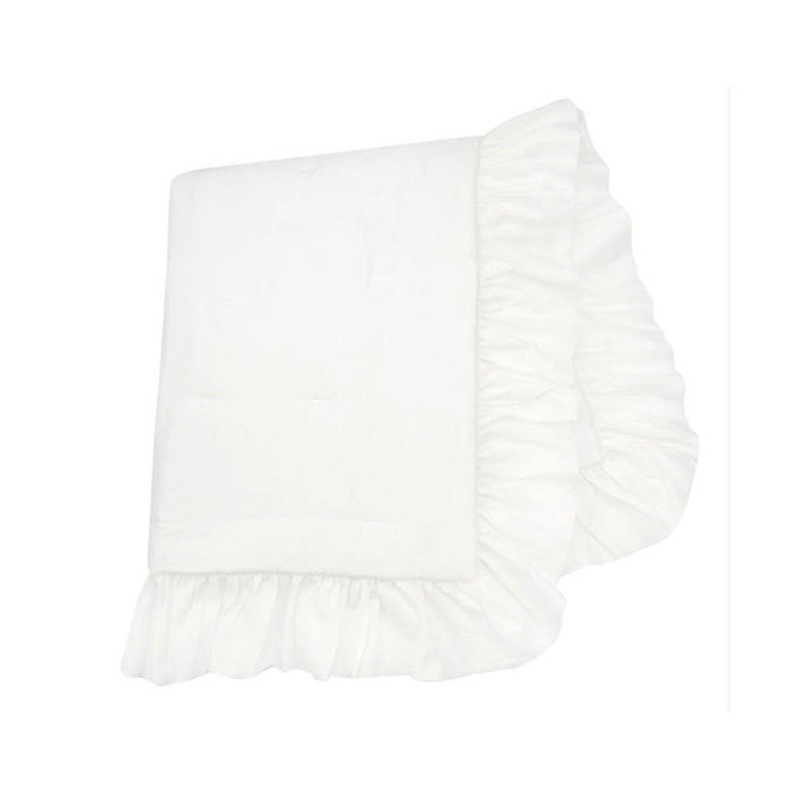 Lambs & Ivy White Ruffle Quilt