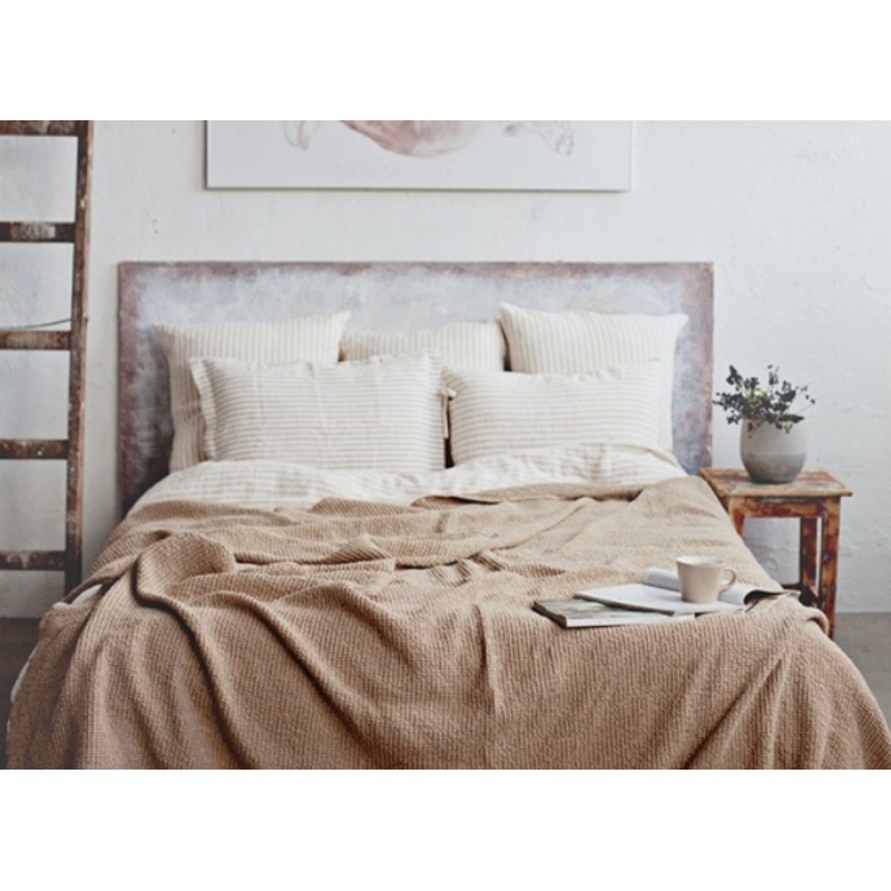 Waffle blanket in Beige