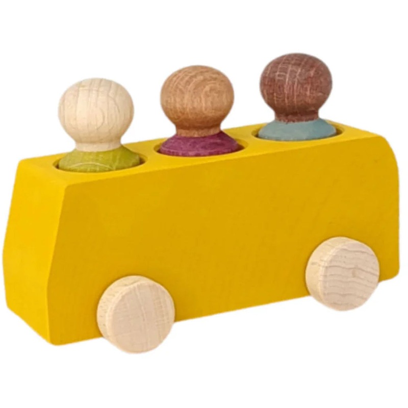 Bus with 3 Figures Yellow