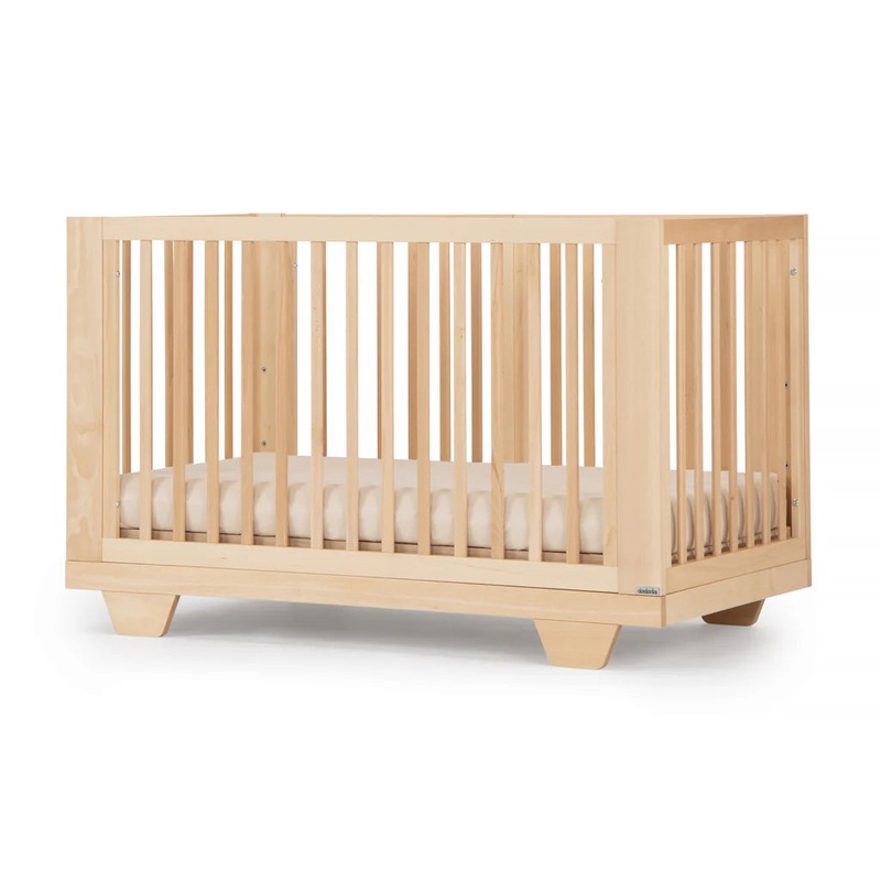 Dadada Italian Spirit 8-1 Convertible Crib Natural