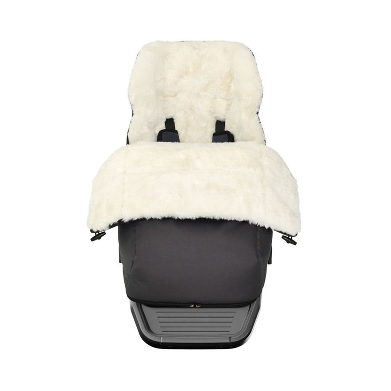 Veer Winter Muff Black/White