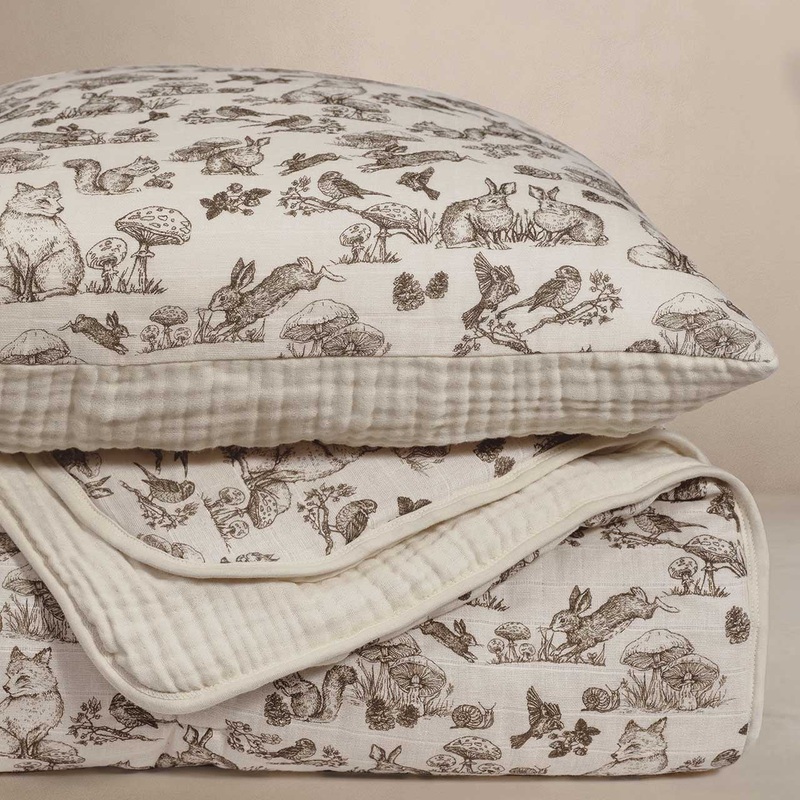 Oilo Fable Blanket- Quilt- Woodland & Eggshell Organic Muslin 45 X 60″
