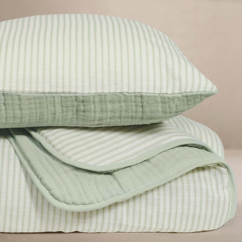 Oilo Fable Blanket- Quilt- Stripe Sea Moss & Sea Moss Organic Muslin 45 X 60″