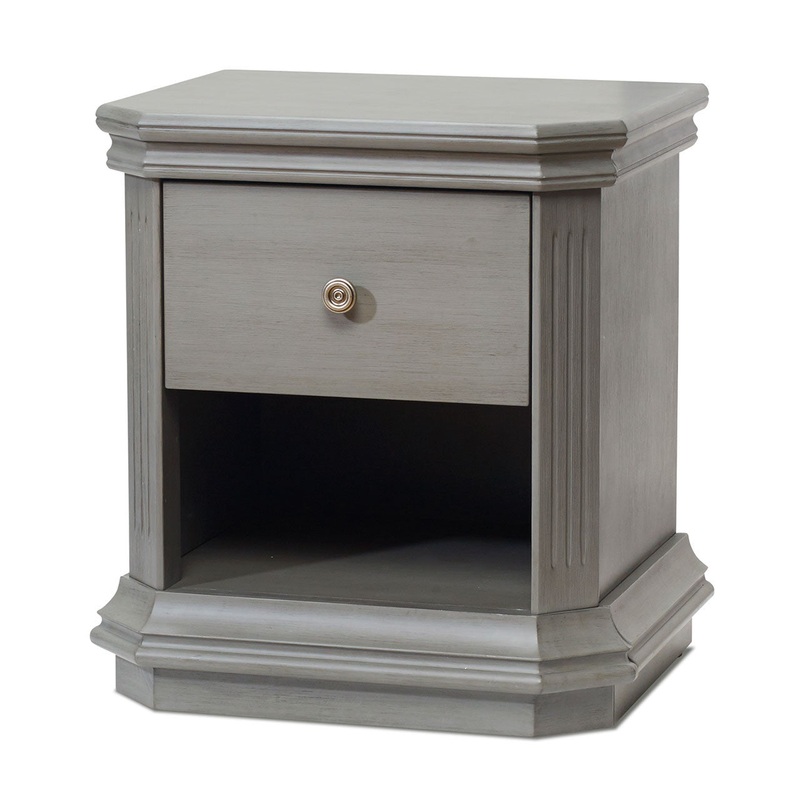 Sorelle Sutton Nightstand in Grigio