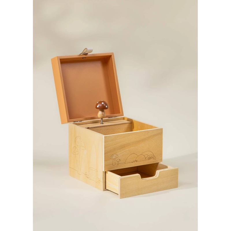 Wooden Musical Souvenir Box – Nature