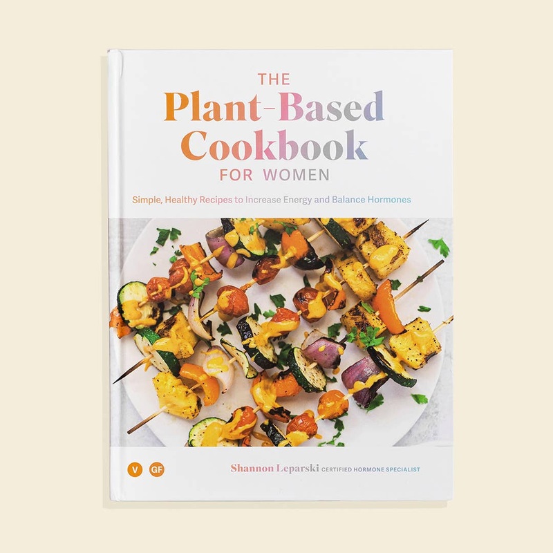 The Plant-Based Cookbook for Women (Gifts for Women)