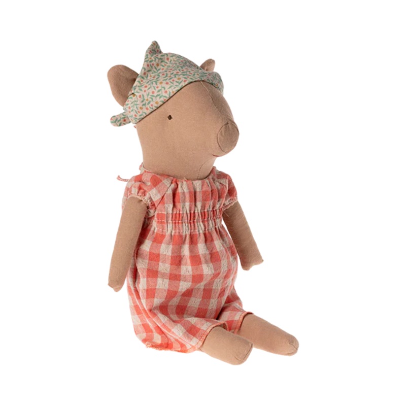 Pig | Girl