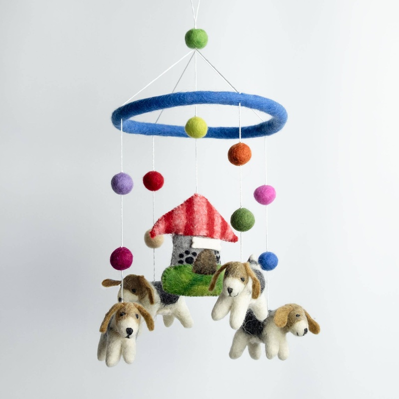 Mobile – Dog and Dog House