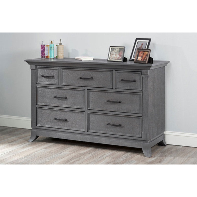 Oxford Hamilton Collection 7 Drawer Dresser in Marble Gray