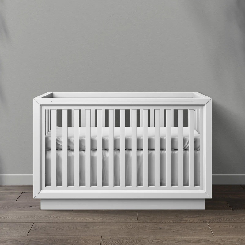 Romina Quadro Classic Crib Solid White