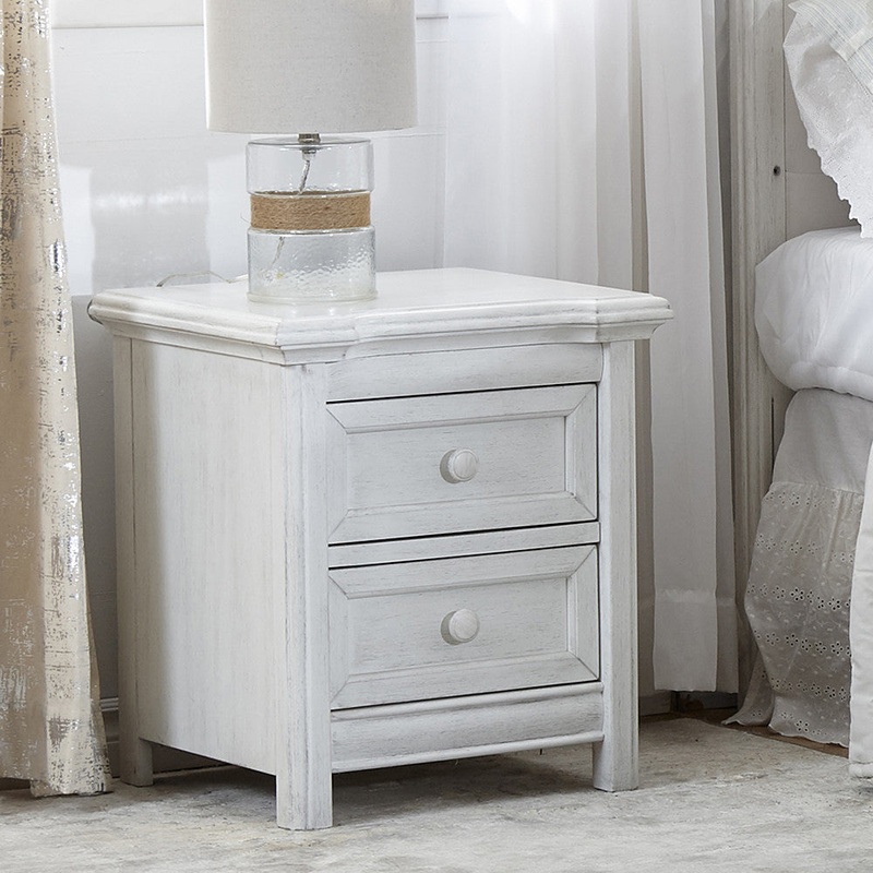 Pali Cristallo Nightstand in Vintage White